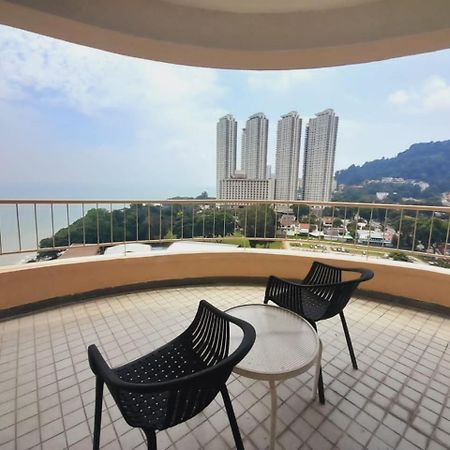 טנג'ונג בונגא Rainbow Paradise Beachfront Penang מראה חיצוני תמונה