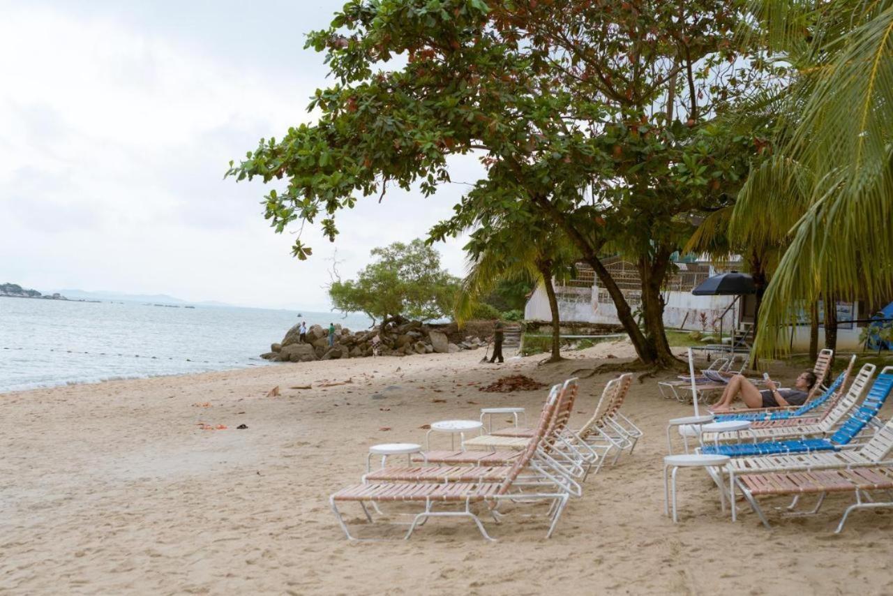 טנג'ונג בונגא Rainbow Paradise Beachfront Penang מראה חיצוני תמונה